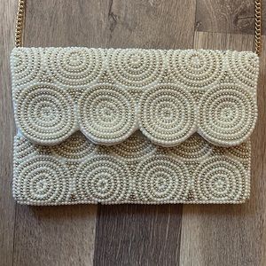 Pearl and Gold Beaded Scalloped Clutch with Chain
